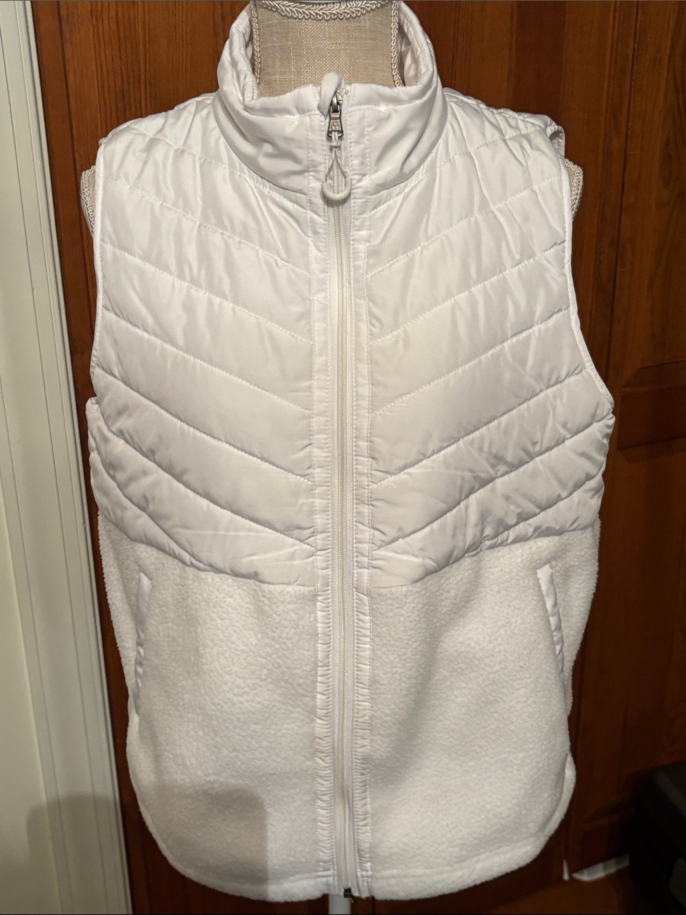 tek gear White Quilted and Fleece Layering Vest
